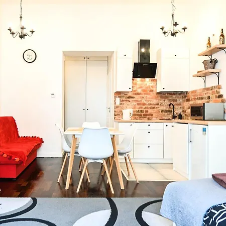 شقة D&a Apartmetns Lenartowicza كراكوفيا
